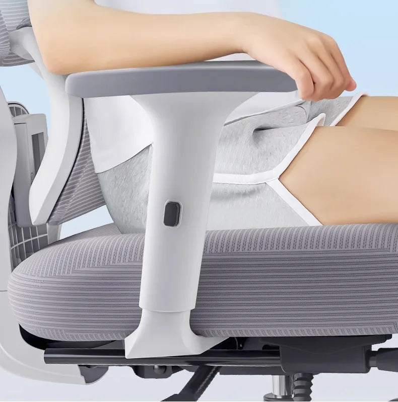 Gaming Chair Footrest Adjustable Office Ergonomic 3D Lumbar Design Breathable Mesh Layered Sponge Silla De Escritorio